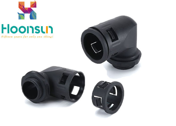 Connecteur à angle droit en nylon adapté aux besoins du client des syndicats de garnitures de glande de câble de couleur