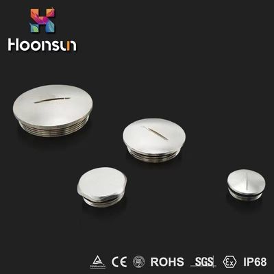 Chapeaux en laiton nickelés de prise de vis de rond des accessoires IP54